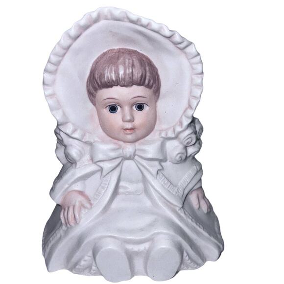 Baby Doll in Bonnet Vase Planter - White & Pink, Made in Mexico, 6” Vintage - Picture 1 of 7